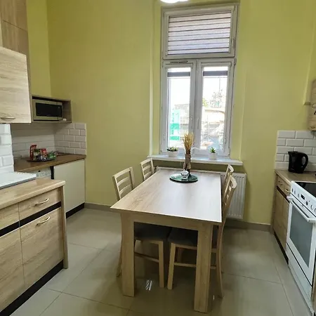 Wolnosci 21 Διαμέρισμα Jelenia Góra