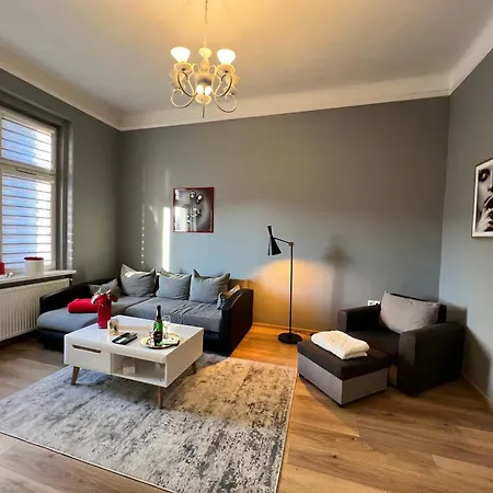 Wolnosci 21 Διαμέρισμα Jelenia Góra