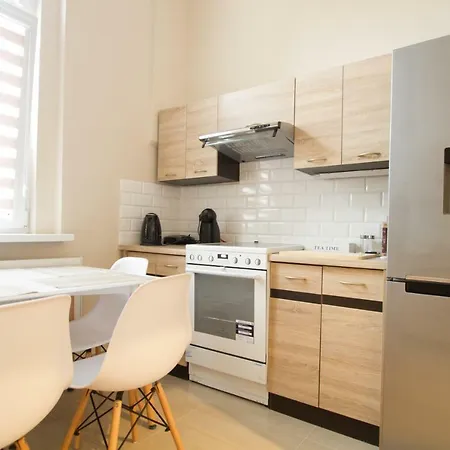 Wolnosci 21 Διαμέρισμα Jelenia Góra