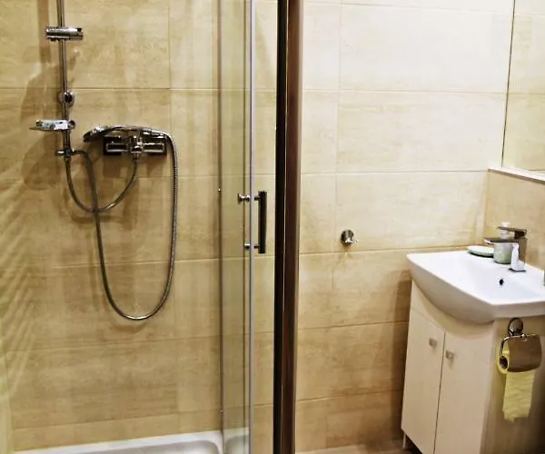 Wolnosci 21 * Jelenia Góra